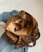 Oversized Canvas Tote Bag with Print – Light Leopard Print - Image 4