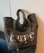 Oversized Canvas Tote Bag with Print – Dark Leopard Print