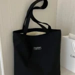 Minimalist Black Tote Bag – Lightweight Casual Shopper