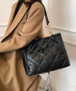Quilted Black PU Leather Tote Bag with Chain – Elegant Office Shoulder Bag - Image 2