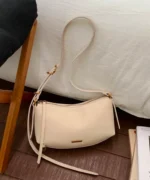 Vintage PU Leather Crescent Baguette Shoulder Bag - Image 5